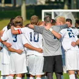 Men's Soccer Clinches Playoff Berth with 0-0 Draw against Saint Peter's on Senior Day Image