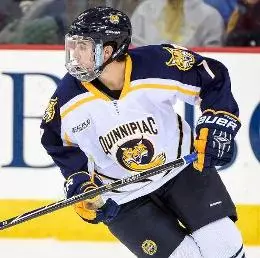 No. 13 Quinnipiac Men's Ice Hockey Falls At No. 9 UMass Lowell, 6-3 Image