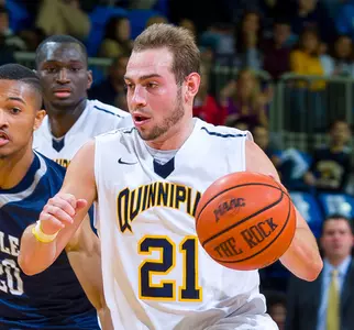 Zaid Hearst and Evan Conti Lead QU Men's Basketball To 60-52 Win over Pac-12 Foe Oregon State Image