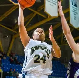 Women's Basketball Closes Out Regular Season With Win Over Manhattan, 86-78 Image