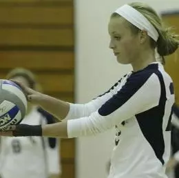 QU Women's Volleyball Falls To Hofstra, 3-0, In First Game Of Final Day At Hofstra Invitaitonal Image