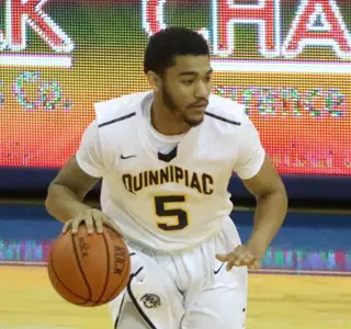 QU Men's Basketball Suffers 81-73 Loss at Iona Image