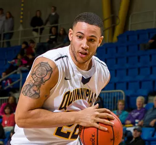 Justin Harris Nets 23, QU Men's Basketball holds off Fairfield, 60-59 Image