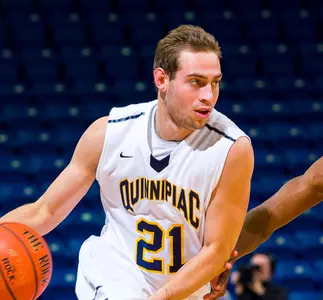 Long Range Shooting Helps QU Men's Basketball earn Comfortable Win over Niagara, 91-69 Image