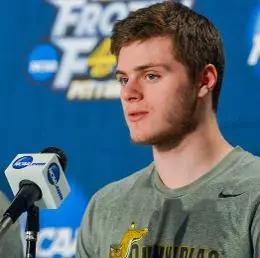 Quinnipiac Men's Ice Hockey Hosts Press Conference Leading Up To NCAA West Regional Image