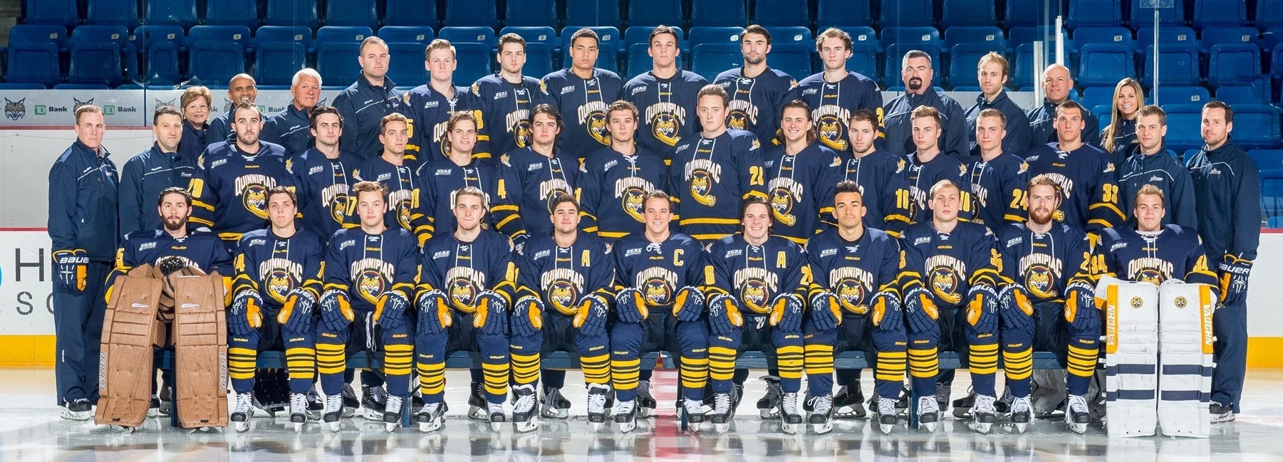 QUMIH 2015-16 Team Picture