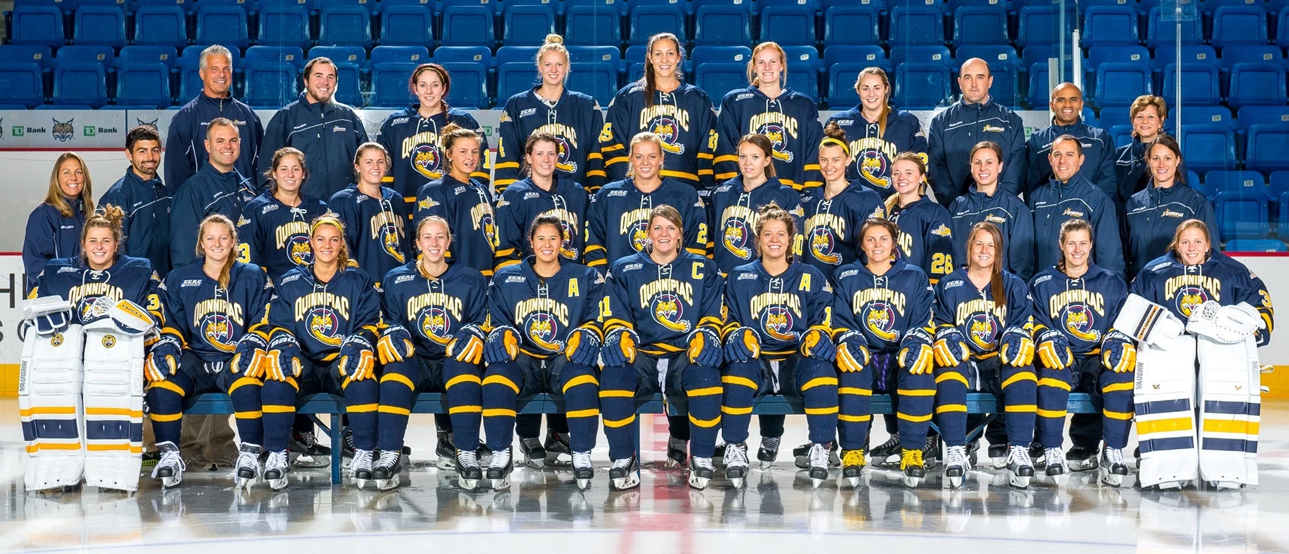 Women's_Hockey_Team