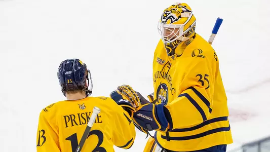 Priskie and Shortridge Fist BUmp