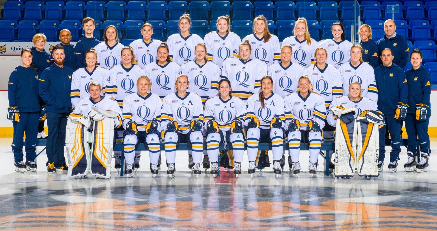 Women's Ice Hockey Team Photo 2018-19
