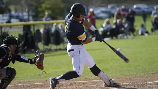 Evan Vulgamore Swing vs. Bryant