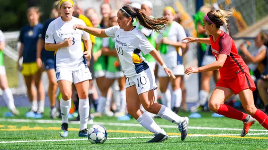 Salas dribbles past a defender
