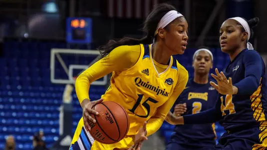 Cur'Tiera Haywood Dribbles vs Canisius