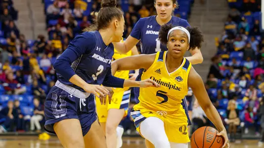 Shaq Edwards Drives vs Monmouth