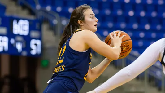 Mackenzie DeWees Looks to Pass Against Providence