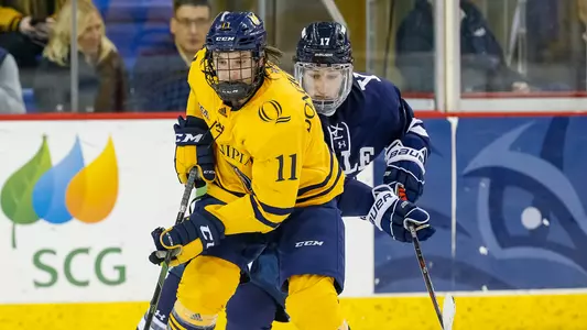 Wyatt Bongiovanni Skates with Puck vs. Yale