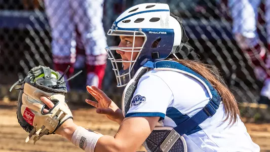 Sophomore Hannah Davis