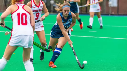 Amanda Blum Controls Ball vs. Sacred Heart