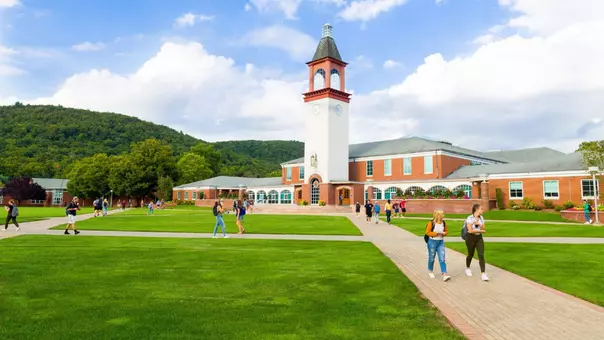Quinnipiac Campus - Arnold Bernard Libary