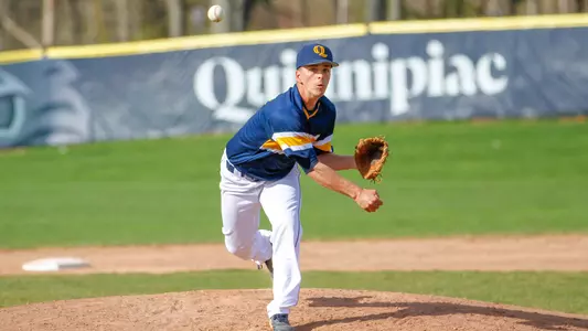 Blake DeCarr Pitches vs. Bryant