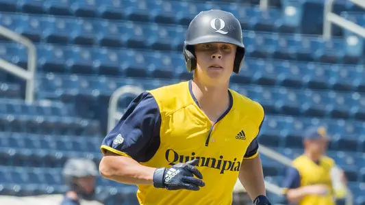 Derek Kasperzyk Jogging vs. Fairfield in MAAC Championship