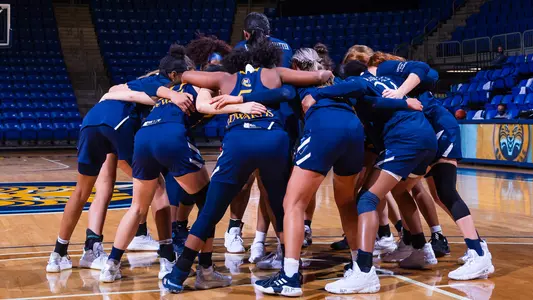 Women's Basketball Team Huddle vs. Villanova
