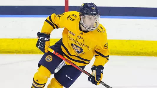 Ty Smilanic Skating vs. Sacred Heart