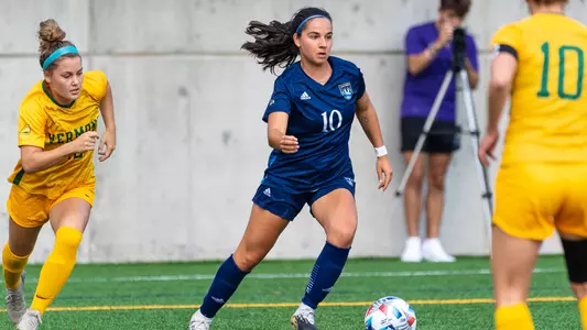 Selena Salas scans field for pass