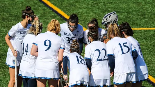 Women's Lacrosse Pregame Huddle