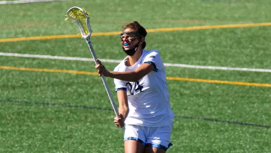 Sophia Iaccino Pass vs. Iona