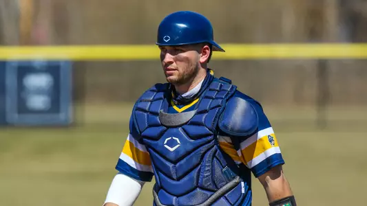 Colton Bender 2021 Catching