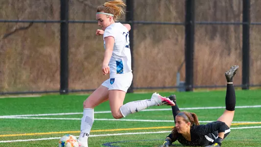Rebecca Cooke scores past keeper