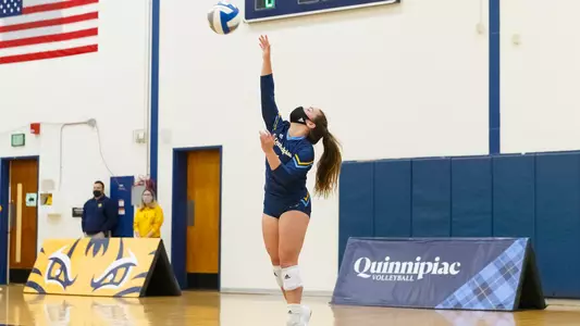 Daniella Balsano serves at Burt Kahn Court