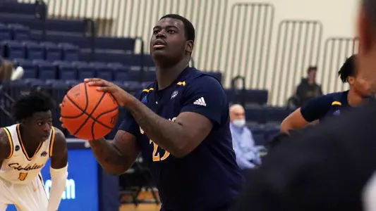 JJ Riggins (1/11 vs. Canisius)