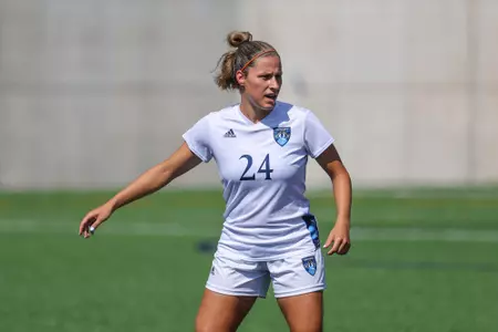 Emely van der Vliet focuses on the play on Saturday afternoon