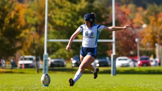 Fódhla Ní Bhraonáin Kicks a Conversion in Hamden (10/15/22 vs. SHU)