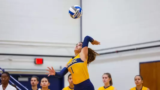 Aryanah Diaz skies for a kill