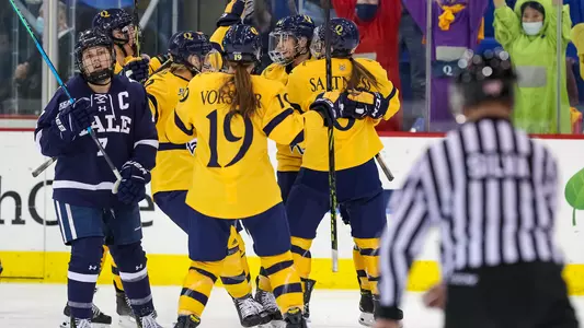 Women's ice hockey celebrates goal vs Yale