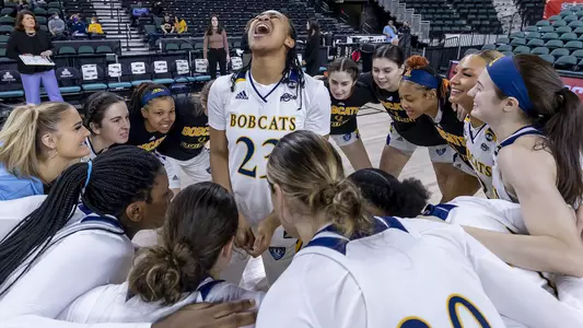 Sajada Bonner hypes up the team before tip-off