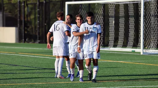 MSOC Celebration Following Alex Holle Goal on Sept. 14, 2022
