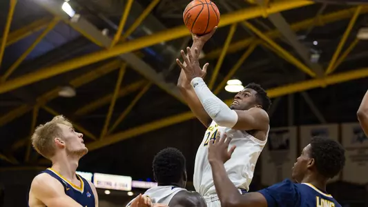 Ike Nweke vs. Canisius in Hamden (1/22/23)