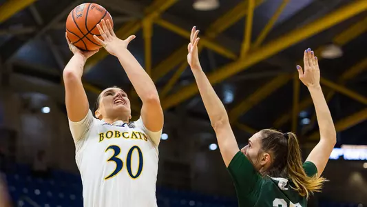 Mikala Morris hook shot vs. Manhattan