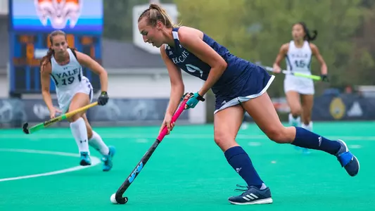 Stella Tegtmeier carries ball up field
