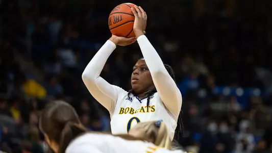 Tiera White attempts free throw
