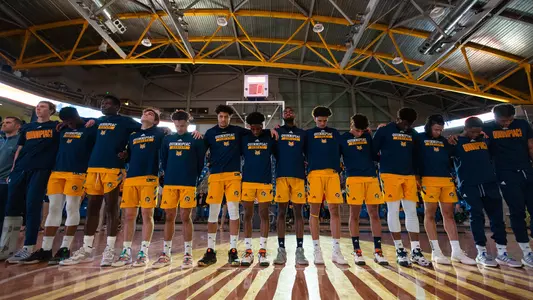 Huddle vs. Fairfield (2/3/23 on ESPNU in Hamden)