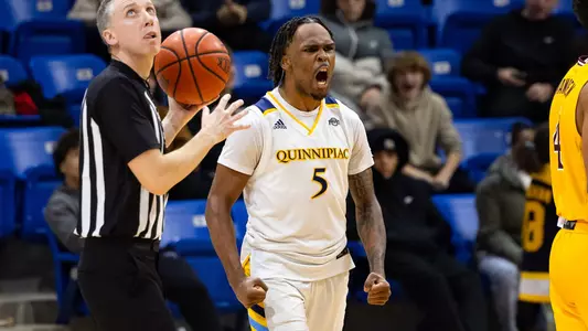 Doug Young vs. Iona in Hamden (1/21/24)