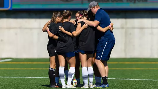 Bobcats Pre Game Huddle