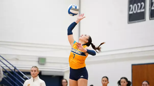 Yagmur Gunes vs Siena (11.9)