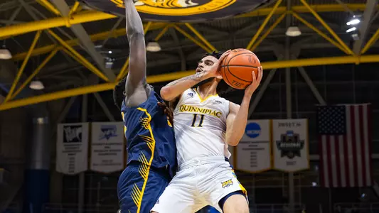 Arion Lewis vs. Canisius in Hamden (2/4/24)