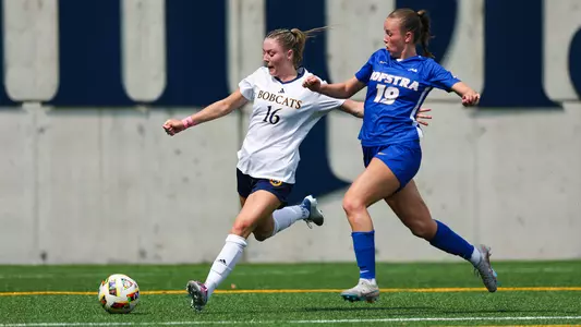 Caroline Matyczyk vs Hofstra