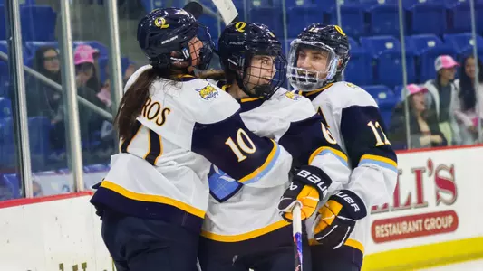 Ruby Rauk Celebrates with Teammates After Her First Career Goal (Oct. 4, 2025 in Hamden, Conn.)
